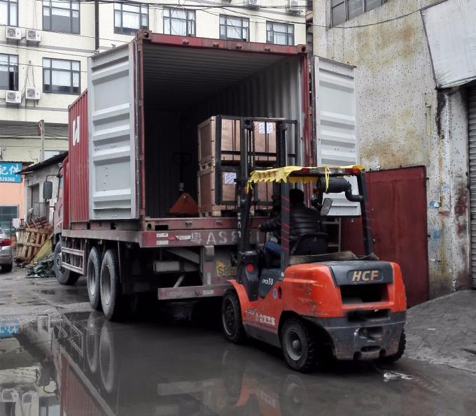 Peças sobressalentes de escavadeira Peças de carro de escavadeira Idler Wheel Idler For PC200 PC300 PC400 PC500 13